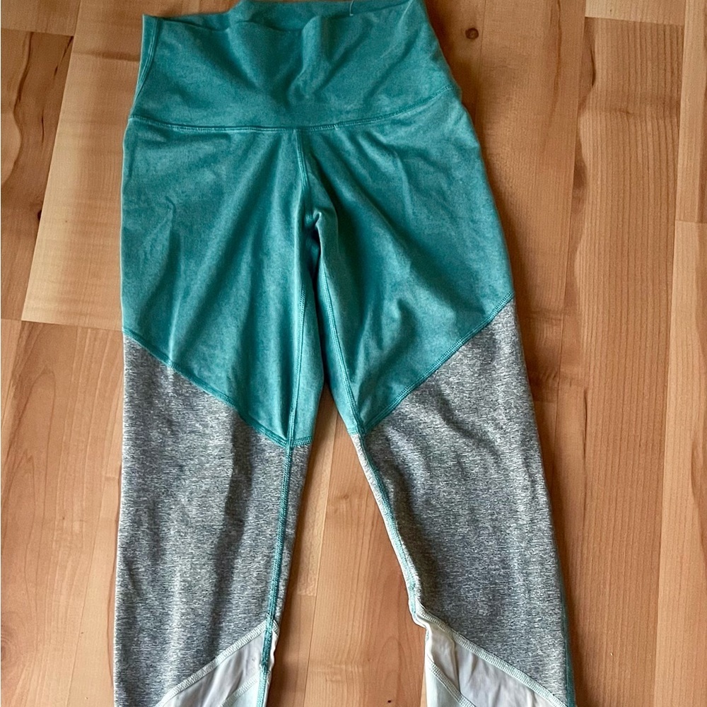 Aerie Chill Color Block Leggings Size Small